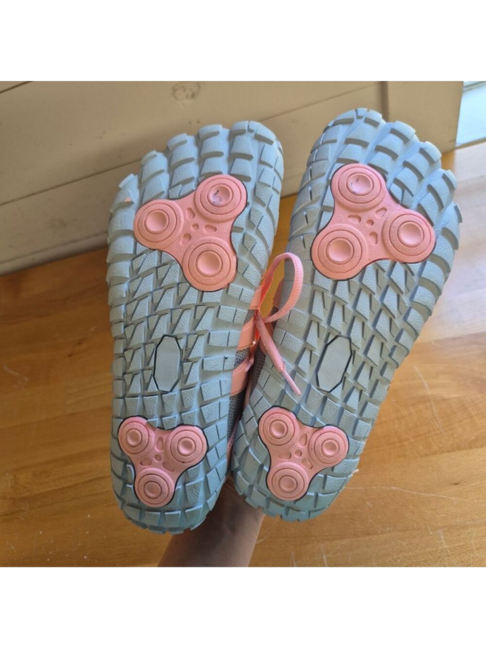 Weweya Womens Barefoot Running Shoes Gray & Pink Lightweight & Breathable Mesh - Picture 8 of 8